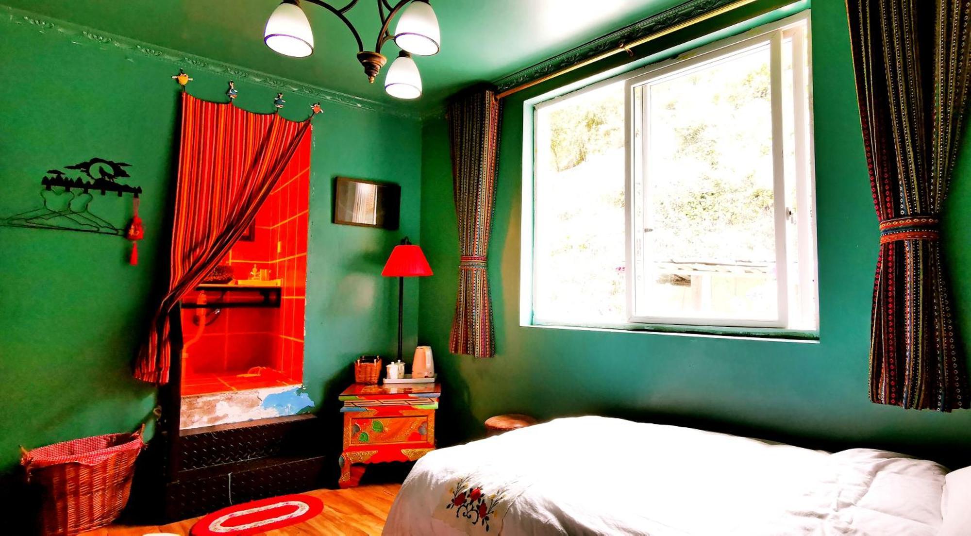 Kangding Guozhuang Nan Wu Hao Boutique Inn Exterior photo