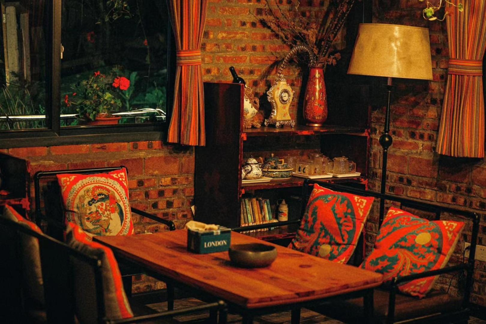 Kangding Guozhuang Nan Wu Hao Boutique Inn Exterior photo
