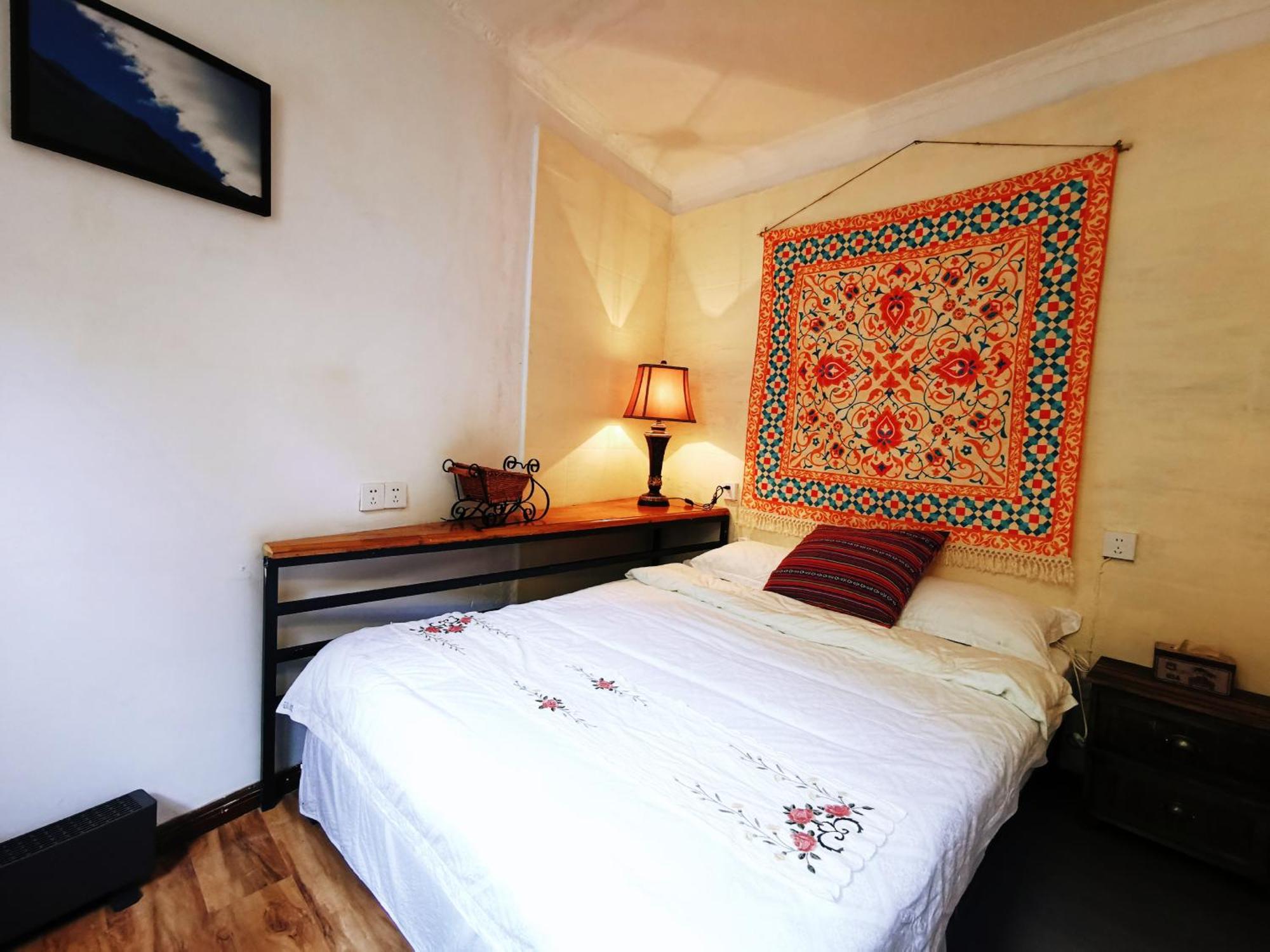 Kangding Guozhuang Nan Wu Hao Boutique Inn Exterior photo